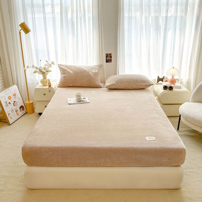 91家纺网 家纺一手货源 找家纺 贝扬思家纺 2025新款牛奶绒纯色单床笠-home系列 Home-土咖