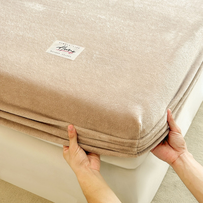 91家纺网 家纺一手货源 找家纺 贝扬思家纺 2025新款牛奶绒纯色单床笠-home系列 Home-土咖