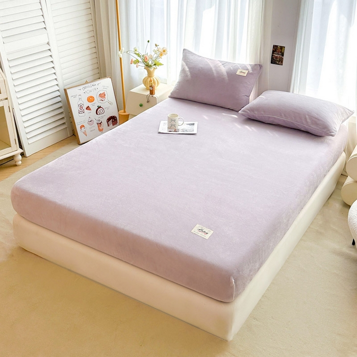 91家纺网 家纺一手货源 找家纺 贝扬思家纺 2025新款牛奶绒纯色单床笠-home系列 Home-香芋紫