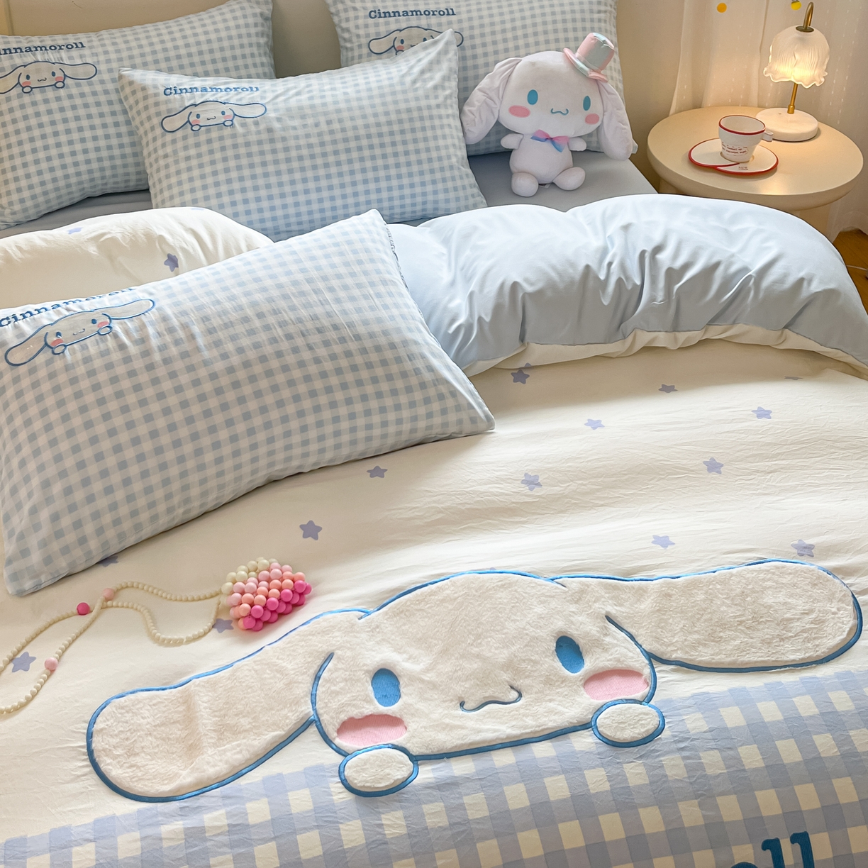 91家纺网 家纺一手货源 找家纺 金爱家 2025新款A类三丽鸥正版授权云柔水洗棉兔毛贴布绣刺绣软糯系列四件套 云柔水洗棉-贴布绣你好大耳狗