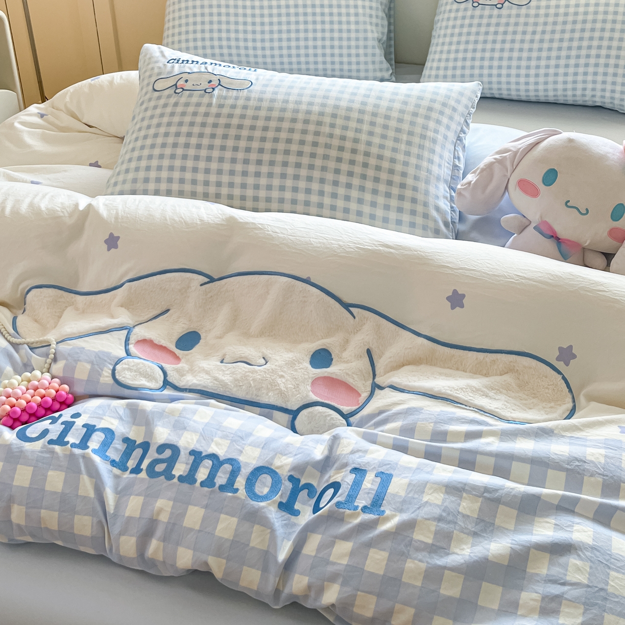 91家纺网 家纺一手货源 找家纺 金爱家 2025新款A类三丽鸥正版授权云柔水洗棉兔毛贴布绣刺绣软糯系列四件套 云柔水洗棉-贴布绣你好大耳狗