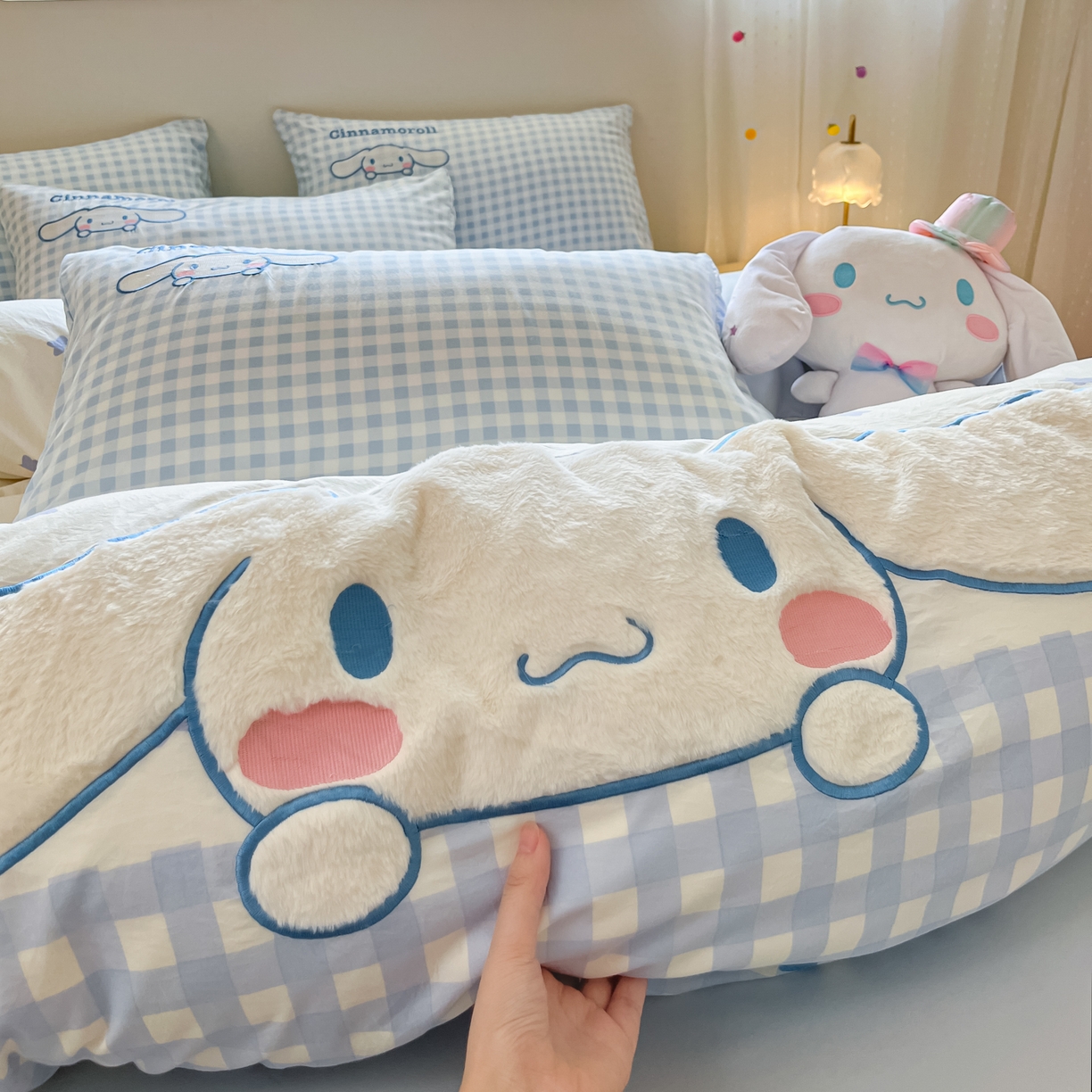 91家纺网 家纺一手货源 找家纺 金爱家 2025新款A类三丽鸥正版授权云柔水洗棉兔毛贴布绣刺绣软糯系列四件套 云柔水洗棉-贴布绣你好大耳狗