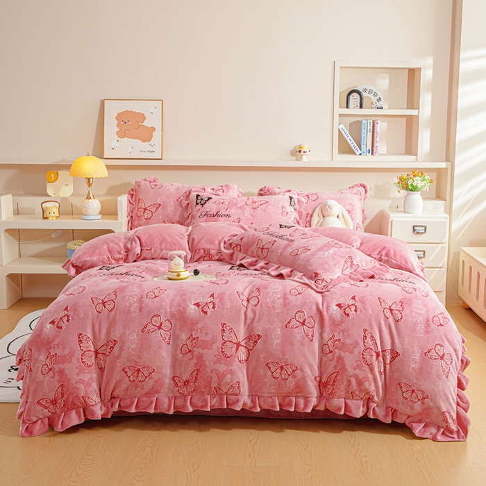 91家纺网 家纺一手货源 找家纺 （总）绒宴家纺 2025新款印花小清新牛奶绒花边款四件套