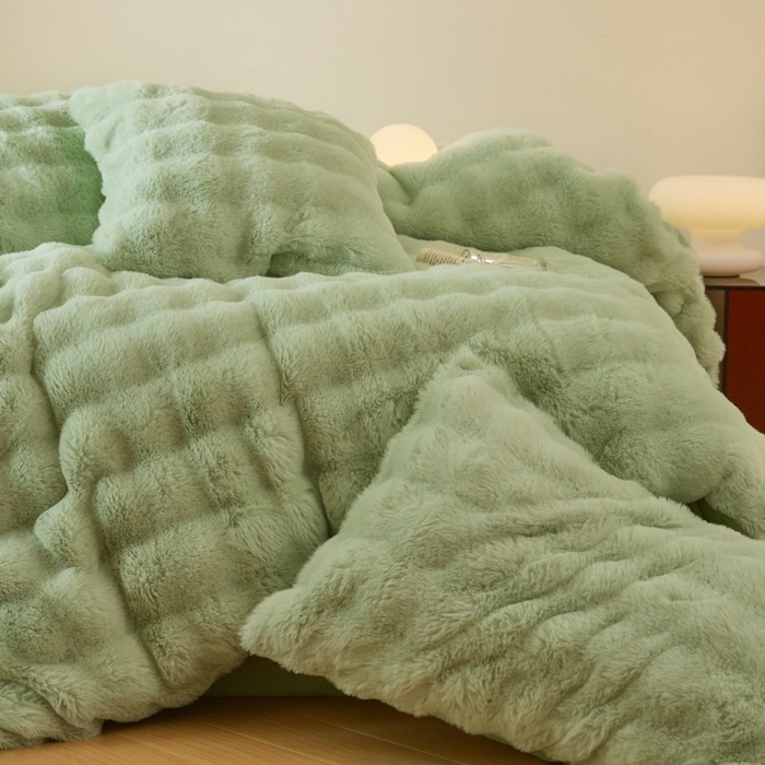 91家纺网 家纺一手货源 找家纺 玖琳家纺 2025新款托斯卡纳特价兔兔绒兔毛绒四件套 水果 绿