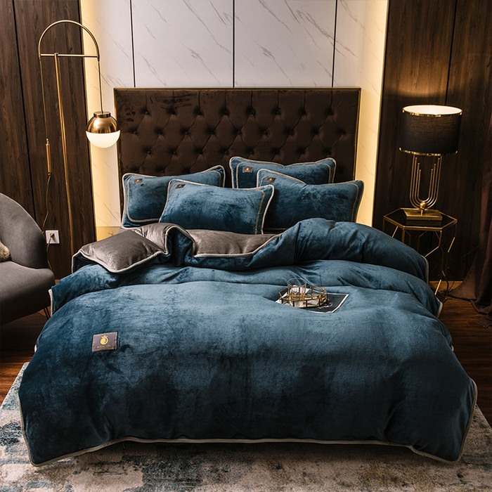 91家纺网 家纺一手货源 找家纺 宜代光年 2025新款加厚保暖纯色牛奶绒黑金四件套系列 绅士