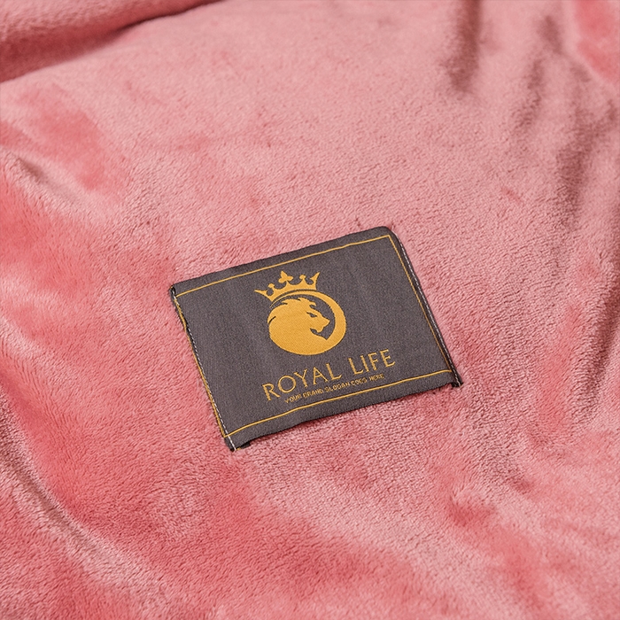 91家纺网 家纺一手货源 找家纺 宜代光年 2025新款加厚保暖纯色牛奶绒黑金四件套系列 胭脂红