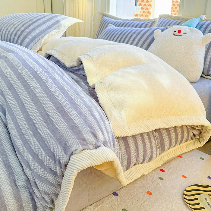 （总）宜代光年 2025新款雕花印花暖羊绒系列四件套