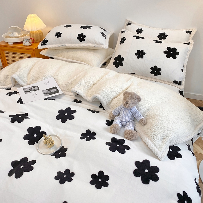 91家纺网 家纺一手货源 找家纺 宜代光年 2025新款雕花印花暖羊绒系列四件套 暖羊绒-小香风