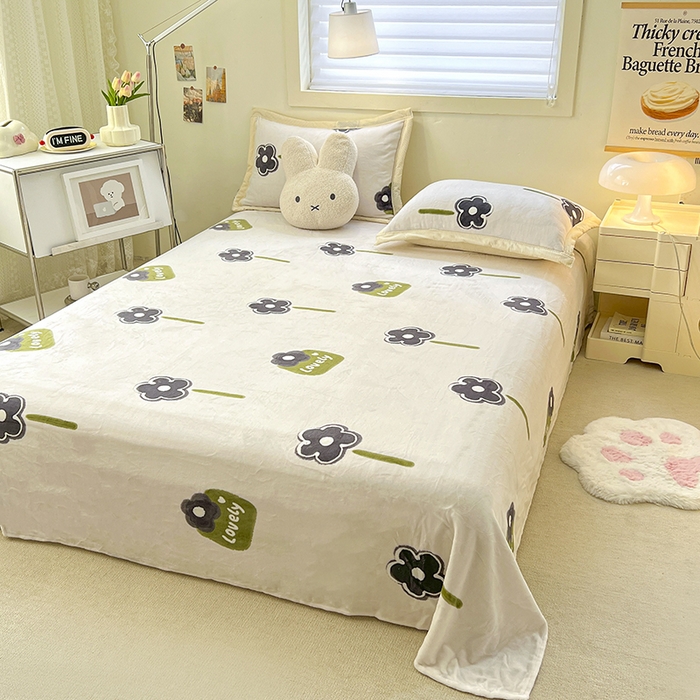 91家纺网 家纺一手货源 找家纺 宜代光年 2025新款雕花印花暖羊绒系列四件套 暖羊绒-五叶花