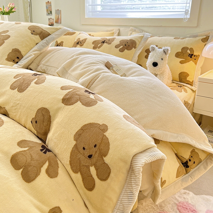 91家纺网 家纺一手货源 找家纺 宜代光年 2025新款雕花印花暖羊绒系列四件套 暖羊绒-吉米白