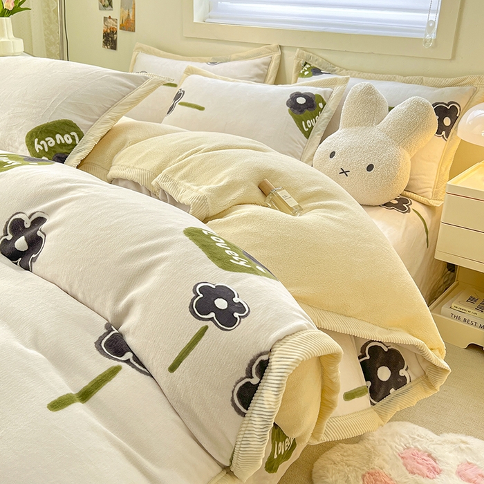 91家纺网 家纺一手货源 找家纺 宜代光年 2025新款雕花印花暖羊绒系列四件套 暖羊绒-五叶花