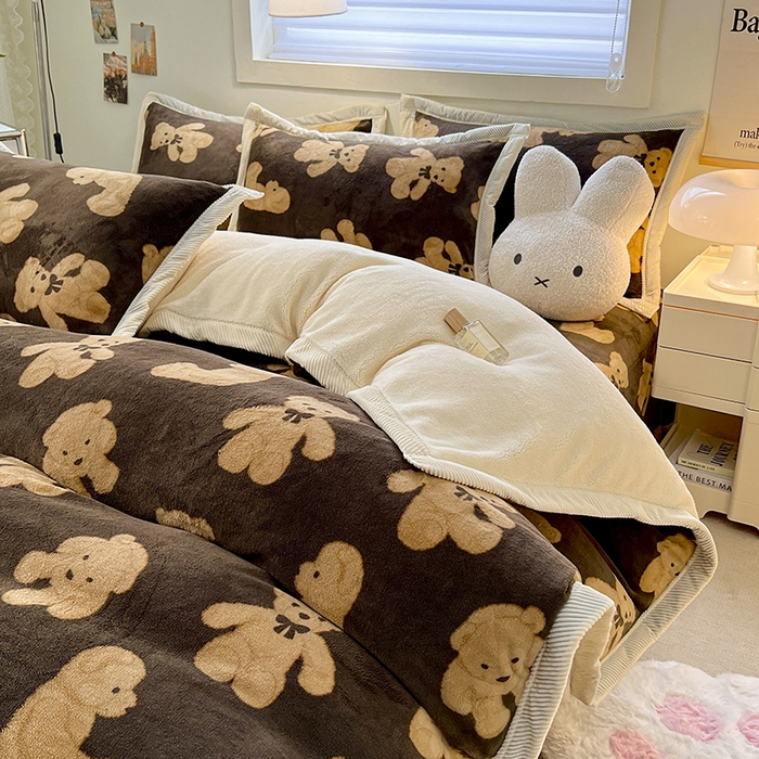 91家纺网 家纺一手货源 找家纺 宜代光年 2025新款雕花印花暖羊绒系列四件套 暖羊绒-吉米咖