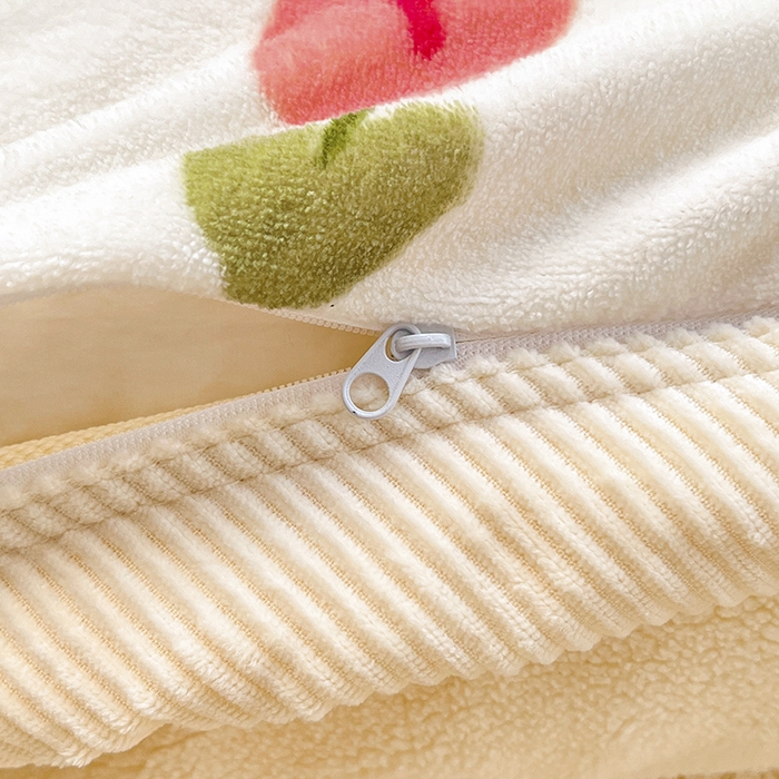 91家纺网 家纺一手货源 找家纺 宜代光年 2025新款雕花印花暖羊绒系列四件套 暖羊绒-花朵熊