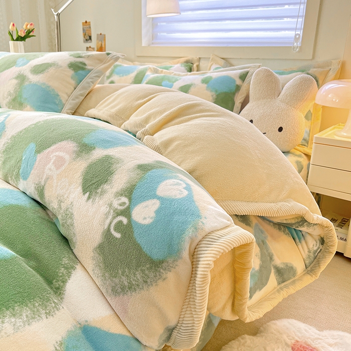 91家纺网 家纺一手货源 找家纺 宜代光年 2025新款雕花印花暖羊绒系列四件套 暖羊绒-浪漫的爱