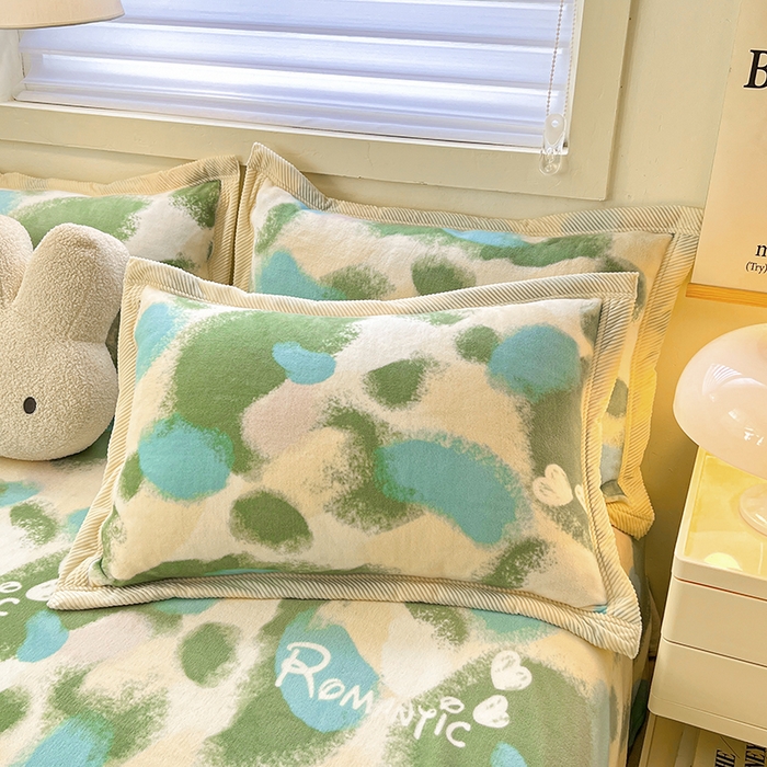 91家纺网 家纺一手货源 找家纺 宜代光年 2025新款雕花印花暖羊绒系列四件套 暖羊绒-浪漫的爱