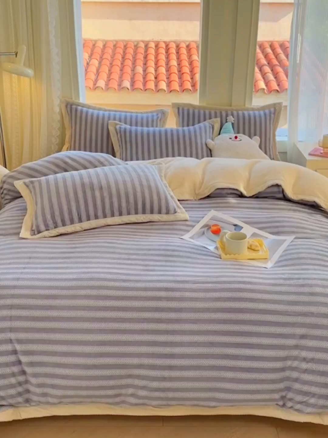 91家纺网 家纺一手货源 找家纺 （总）宜代光年 2025新款雕花印花暖羊绒系列四件套