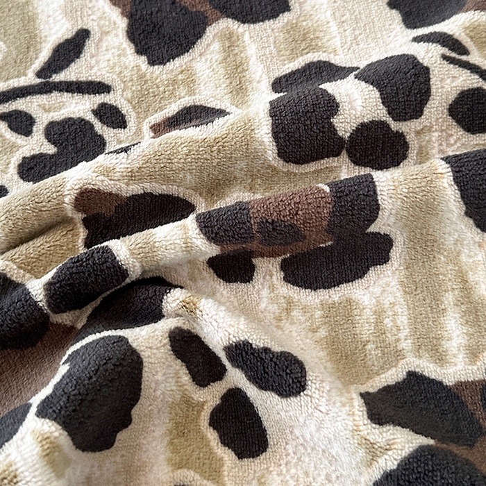 91家纺网 家纺一手货源 找家纺 （总）柏薇 2025新款兔毛宽包边立体雕花牛奶绒四件套