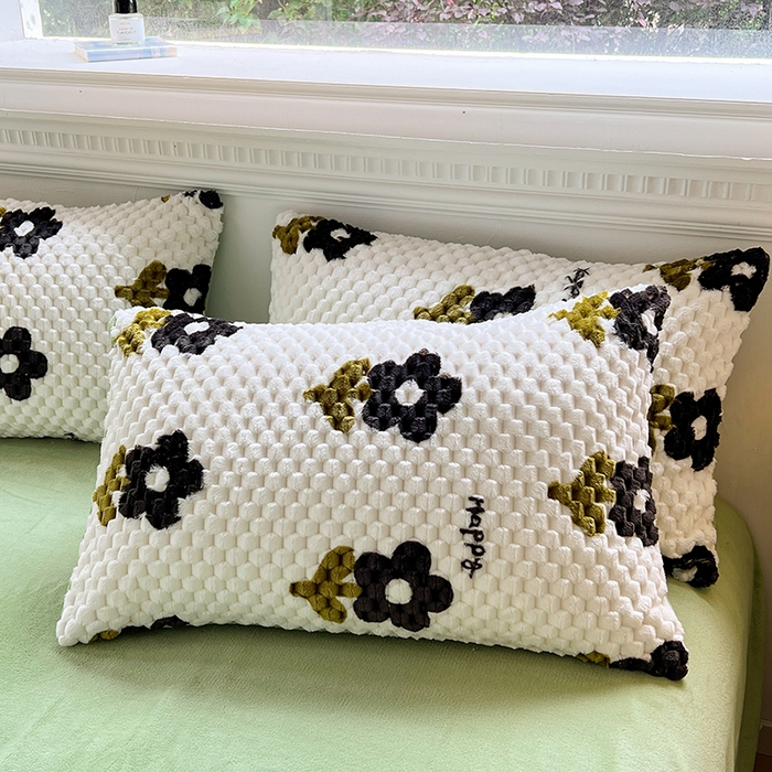 91家纺网 家纺一手货源 找家纺 （总）宜代光年 2025新款大豆绒提花系列四件套（提供买家秀）-印花款