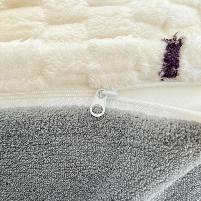 91家纺网 家纺一手货源 找家纺 宜代光年 2025新款大豆绒提花系列四件套（提供买家秀）-印花款 大豆绒-涂鸦小狗