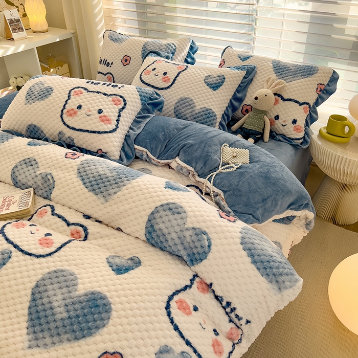 91家纺网 家纺一手货源 找家纺 宜代光年 2025新款大豆绒提花系列四件套（提供买家秀）-印花款 大豆绒-蓝色小熊