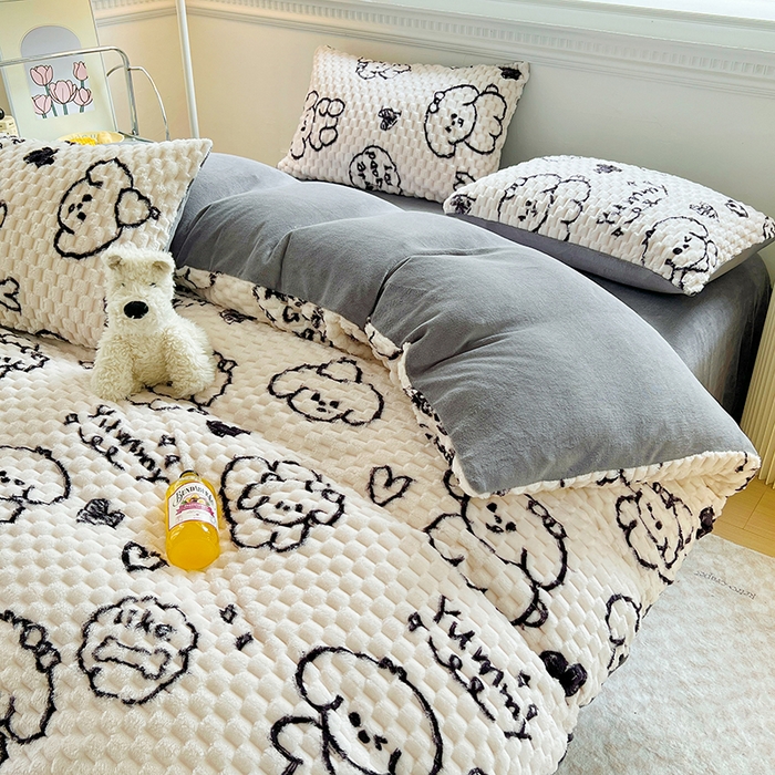 91家纺网 家纺一手货源 找家纺 宜代光年 2025新款大豆绒提花系列四件套（提供买家秀）-印花款 大豆绒-涂鸦小狗