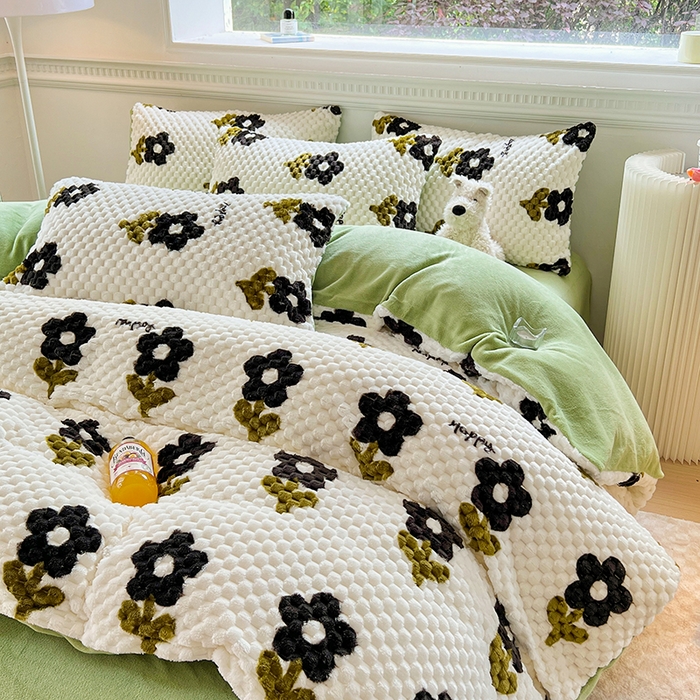 91家纺网 家纺一手货源 找家纺 宜代光年 2025新款大豆绒提花系列四件套（提供买家秀）-印花款 大豆绒-花园