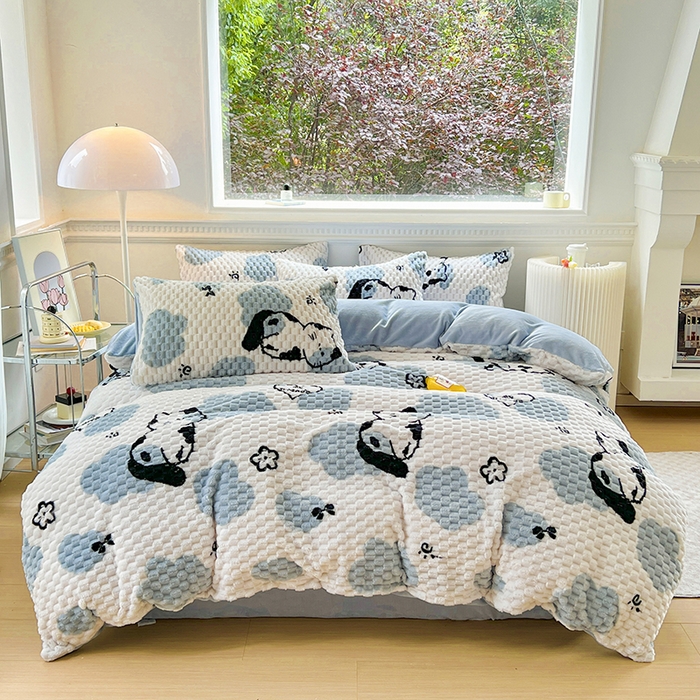 91家纺网 家纺一手货源 找家纺 宜代光年 2025新款大豆绒提花系列四件套（提供买家秀）-印花款 大豆绒-可爱猫