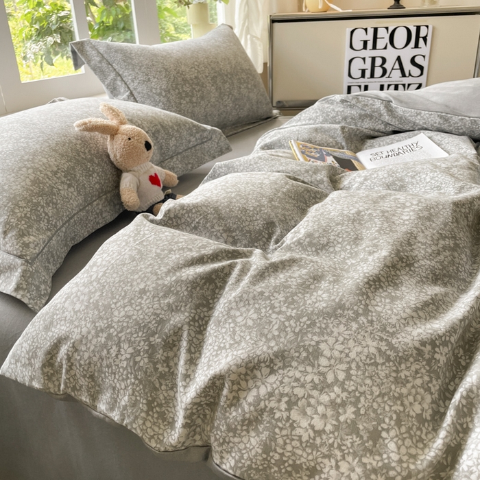 91家纺网 家纺一手货源 找家纺 仔仔熊 2025新款磨毛四件套系列 暮云星蕊