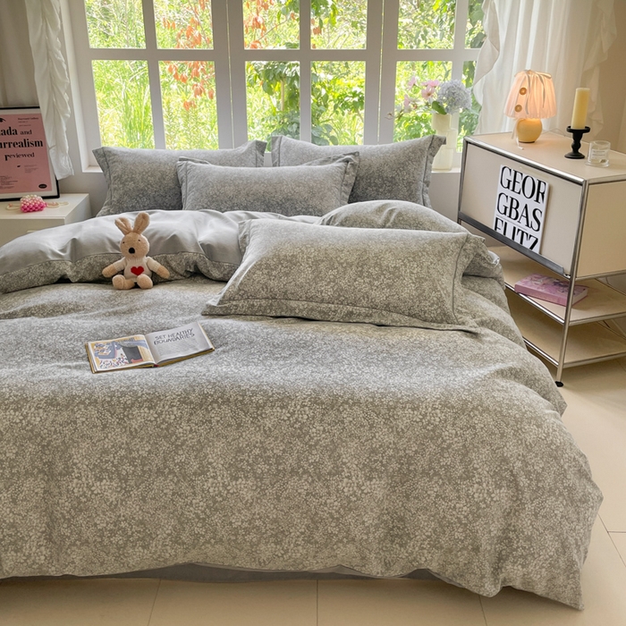 91家纺网 家纺一手货源 找家纺 仔仔熊 2025新款磨毛四件套系列 暮云星蕊