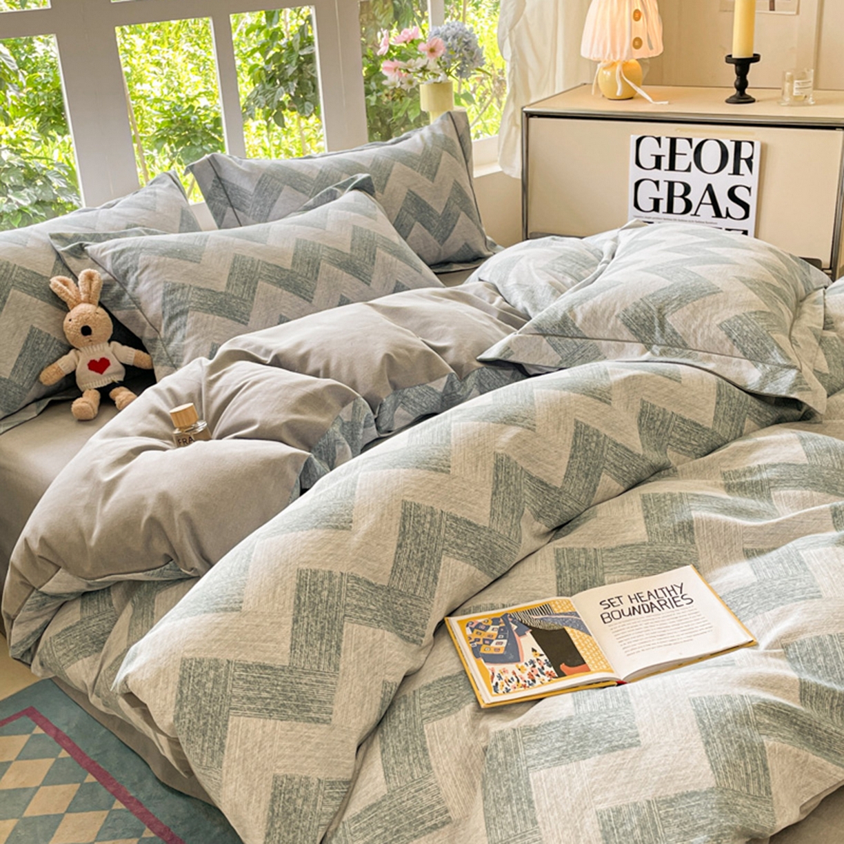 91家纺网 家纺一手货源 找家纺 仔仔熊 2025新款磨毛四件套系列 几何絮语