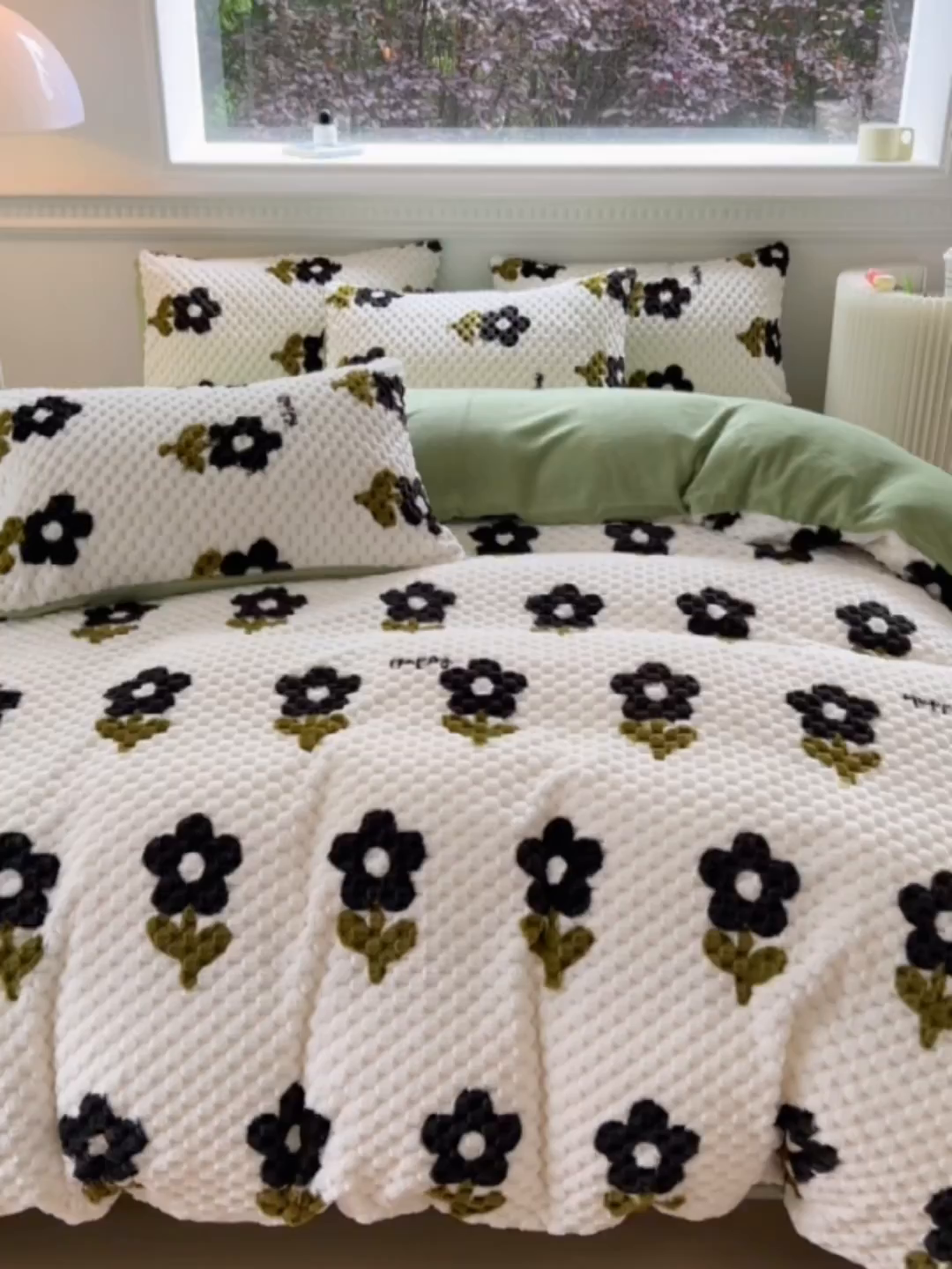 91家纺网 家纺一手货源 找家纺 （总）宜代光年 2025新款大豆绒提花系列四件套（提供买家秀）-印花款