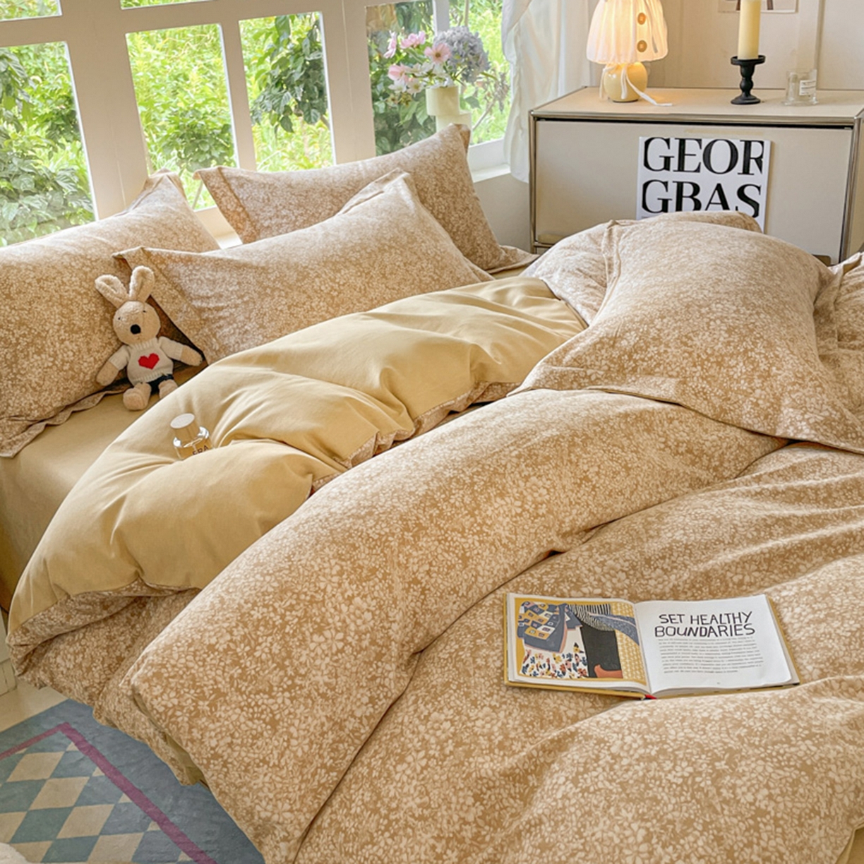 91家纺网 家纺一手货源 找家纺 仔仔熊 2025新款磨毛四件套系列 晨光蜜蕊