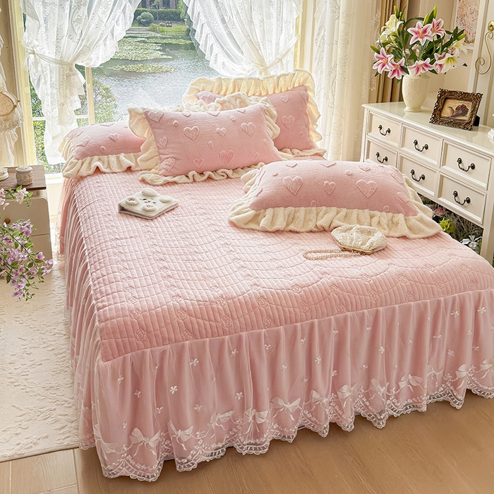 91家纺网 家纺一手货源 找家纺 （总）宜凡家纺 2025新款兔绒提花牛奶绒夹棉床裙四件套