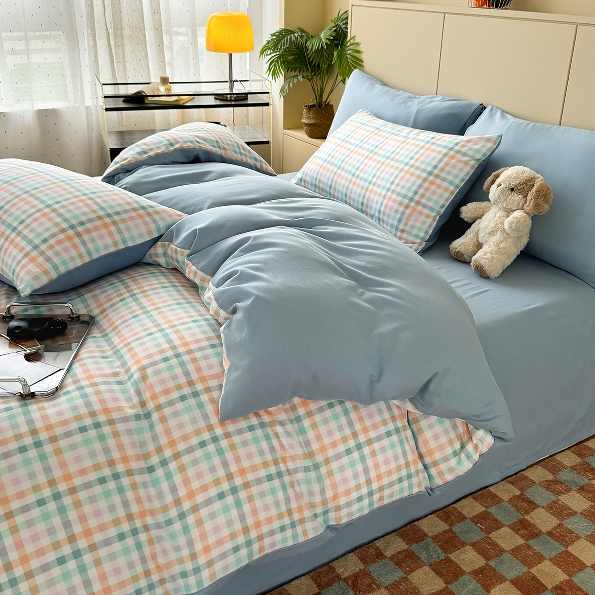 91家纺网 家纺一手货源 找家纺 十一家居 2025年秋冬新款A类亲肤云朵水洗棉无印风四件套-叙境系列 糖果小格+海青蓝