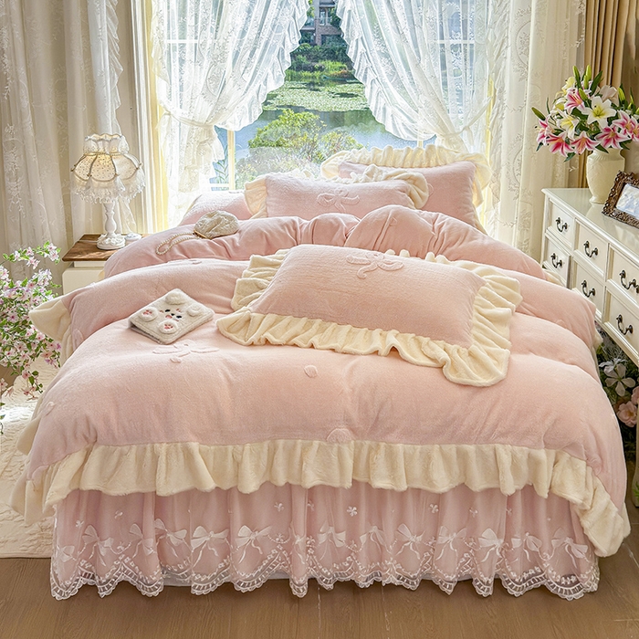 91家纺网 家纺一手货源 找家纺 （总）宜凡家纺 2025新款兔绒提花牛奶绒夹棉床裙四件套