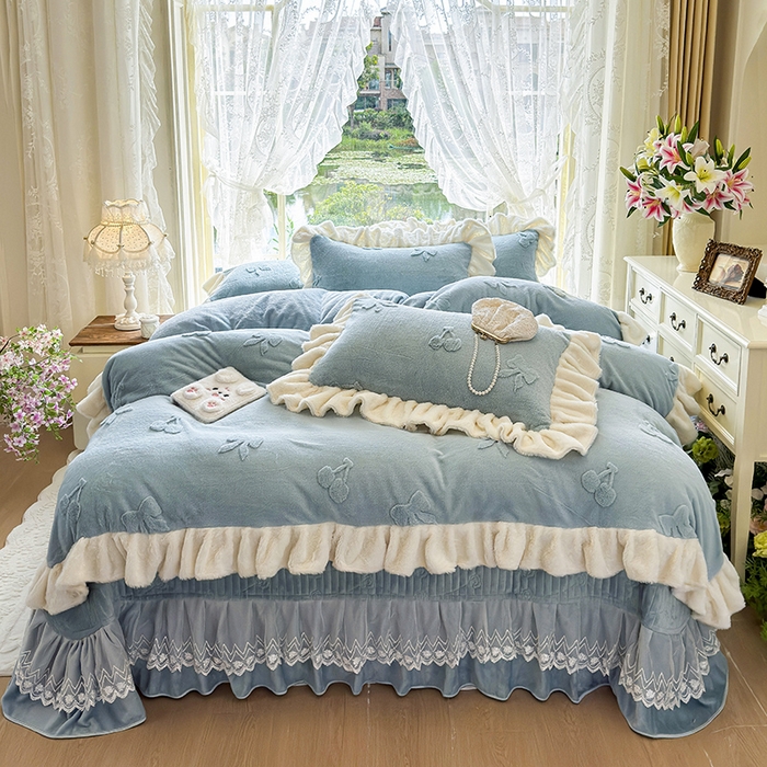 宜凡家纺 2025新款兔绒提花牛奶绒夹棉床盖四件套 樱桃 苍青