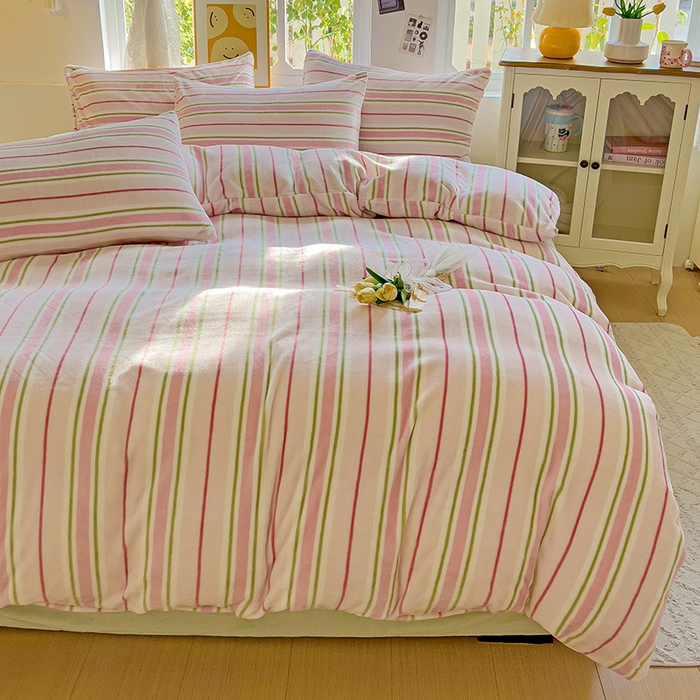 91家纺网 家纺一手货源 找家纺 （总）艾咪-Amy ntmy 新款条纹牛奶绒四件套