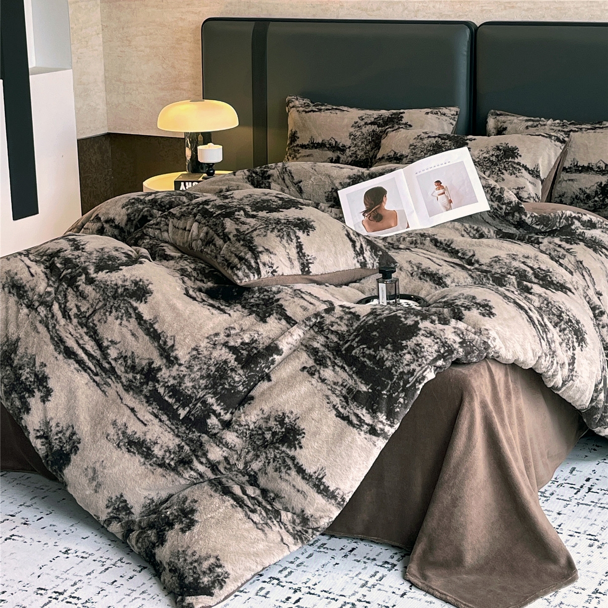 91家纺网 家纺一手货源 找家纺 （总）佰亿莱 2025新款印花兔毛绒双面锁温暖绒四件套