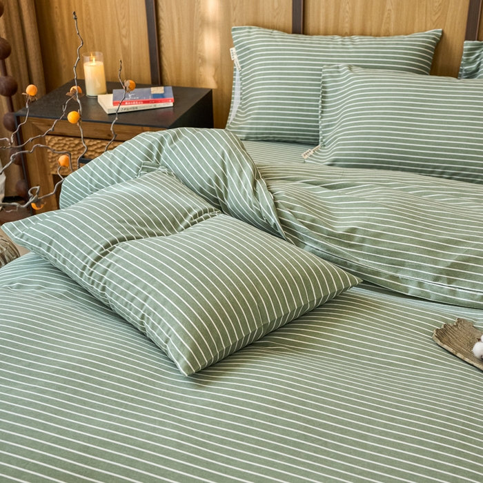 91家纺网 家纺一手货源 找家纺 春皖家纺 2025新款全棉原棉磨毛色织水洗四件套回暖系列-风格二 艾绿条