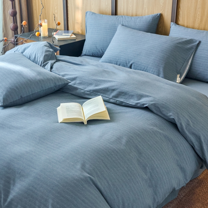 91家纺网 家纺一手货源 找家纺 春皖家纺 2025新款全棉原棉磨毛色织水洗四件套回暖系列-风格二 柏林蓝