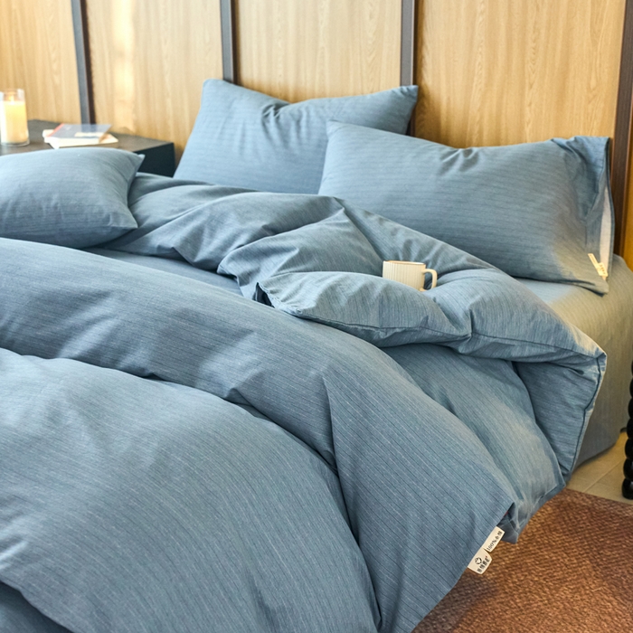 91家纺网 家纺一手货源 找家纺 春皖家纺 2025新款全棉原棉磨毛色织水洗四件套回暖系列-风格二 柏林蓝