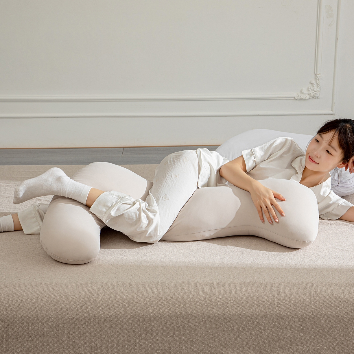 91家纺网 家纺一手货源 找家纺 沐沐家纺 2026新款海马抱抱枕 卡其