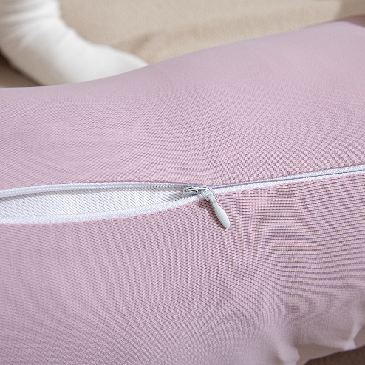 91家纺网 家纺一手货源 找家纺 沐沐家纺 2026新款海马抱抱枕 紫色