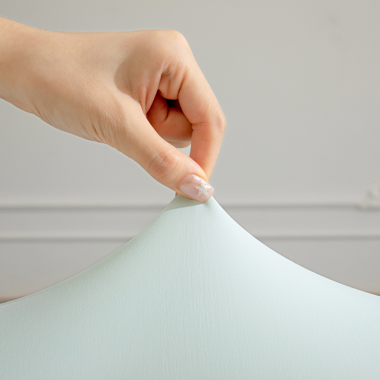 91家纺网 家纺一手货源 找家纺 沐沐家纺 2026新款海马抱抱枕 绿色