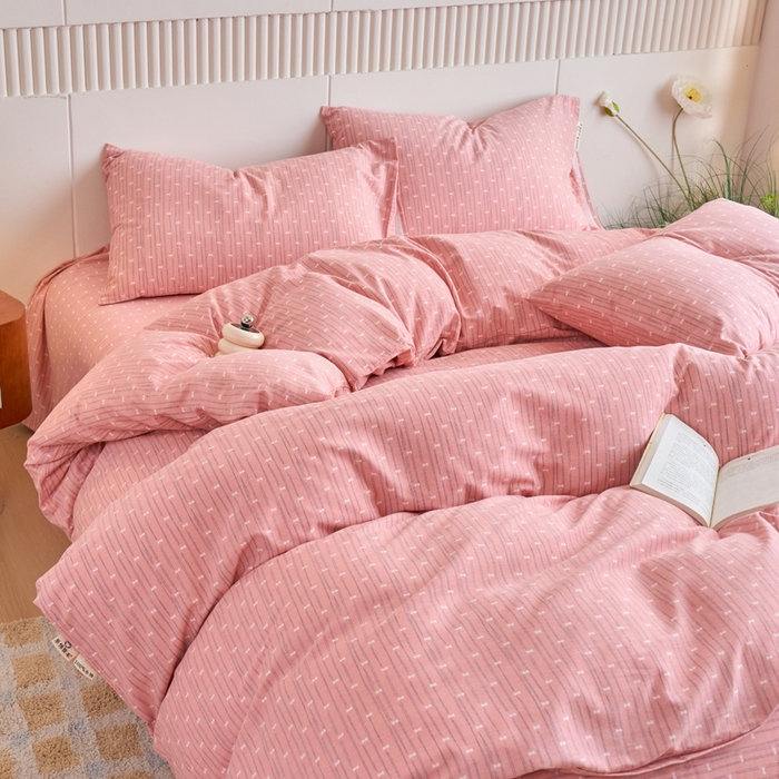 91家纺网 家纺一手货源 找家纺 春皖家纺 2025新款全棉原棉磨毛色织水洗四件套回暖系列-风格二 梦妮粉