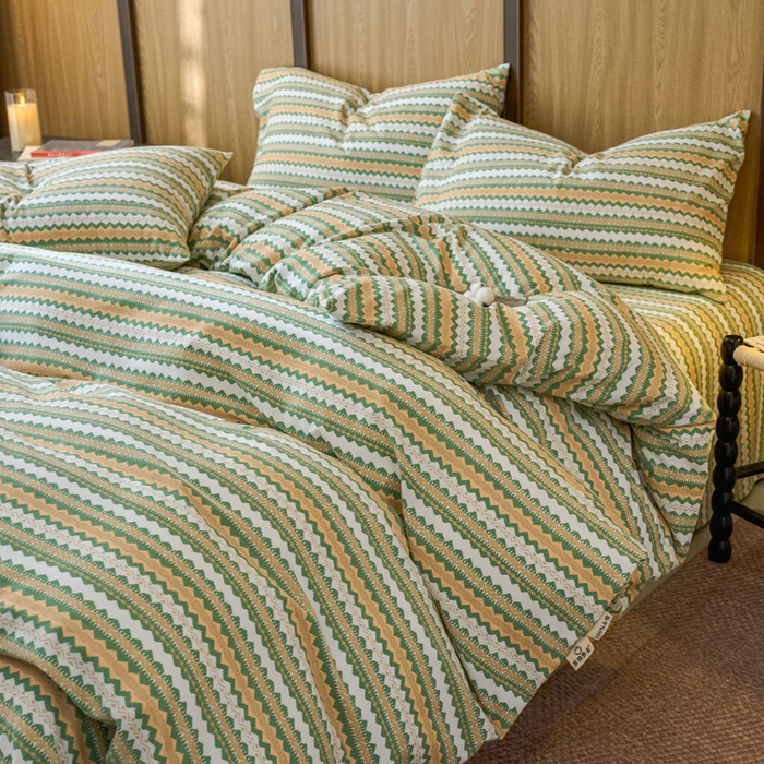 91家纺网 家纺一手货源 找家纺 春皖家纺 2025新款全棉原棉磨毛色织水洗四件套回暖系列-风格二 拿坡里