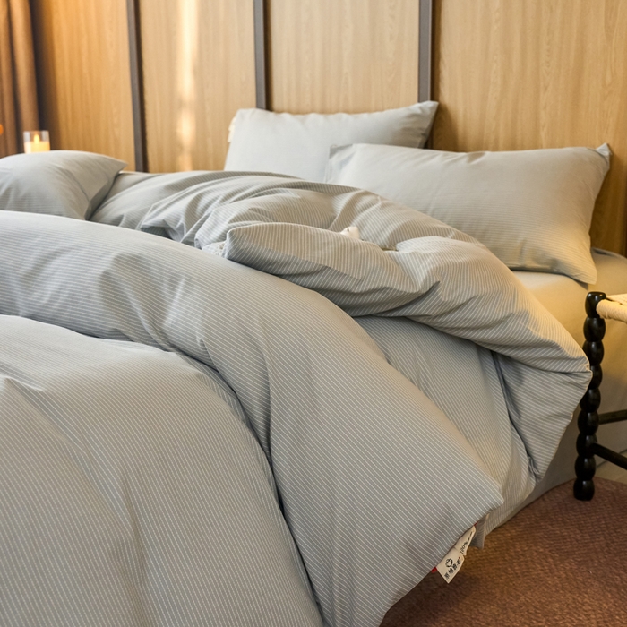 91家纺网 家纺一手货源 找家纺 春皖家纺 2025新款全棉原棉磨毛色织水洗四件套回暖系列-风格二 雾灰细语