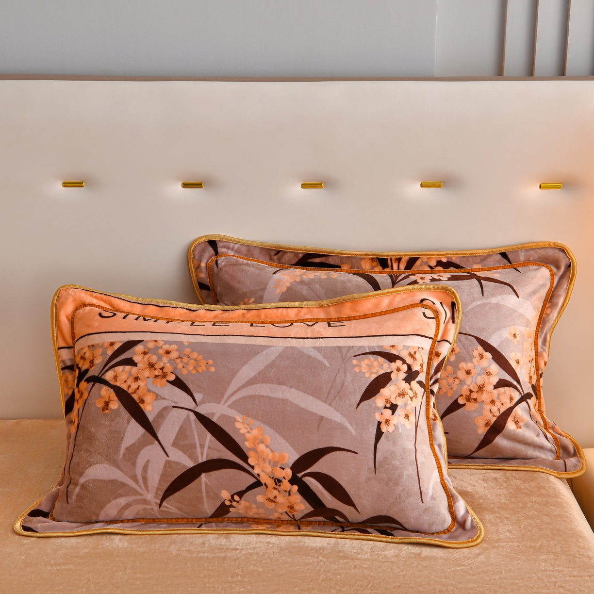 91家纺网 家纺一手货源 找家纺 （总）缘莉娜家纺 2025高克重8斤牛奶绒四件套金貂绒法莱绒加厚保暖直播电商爆款