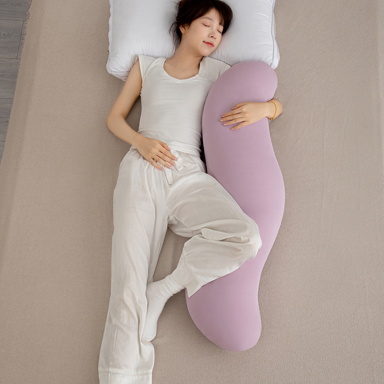 91家纺网 家纺一手货源 找家纺 沐沐家纺 2026新款四季纯色深睡抱抱枕 紫色