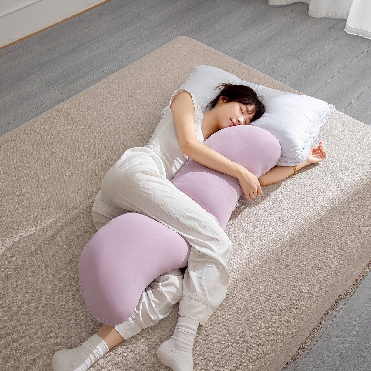 91家纺网 家纺一手货源 找家纺 沐沐家纺 2026新款四季纯色深睡抱抱枕 紫色